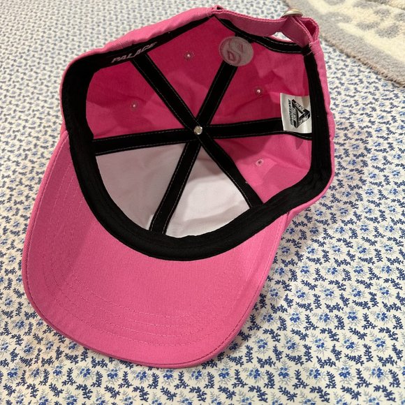 Palace ✨$17 when bundled✨ Pink White Ying Yang Hat - Picture 9 of 11